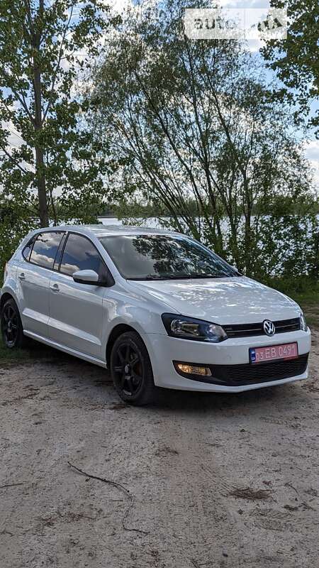 Хэтчбек Volkswagen Polo 2010 в Луцке