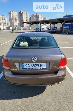 Седан Volkswagen Polo 2014 в Києві