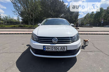 Седан Volkswagen Polo 2017 в Миколаєві