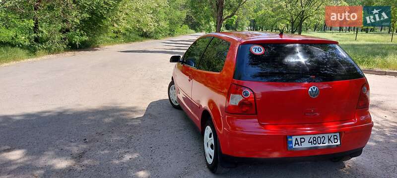 Хэтчбек Volkswagen Polo 2002 в Запорожье