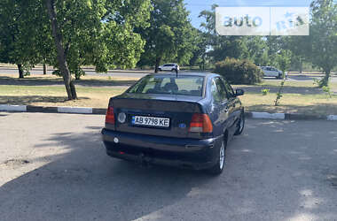 Седан Volkswagen Polo 1997 в Запоріжжі