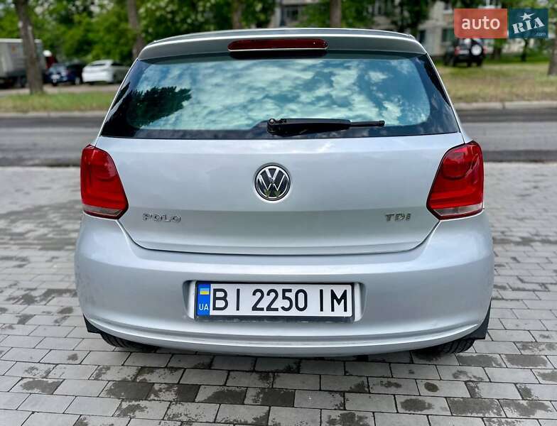Хэтчбек Volkswagen Polo 2011 в Кременчуге