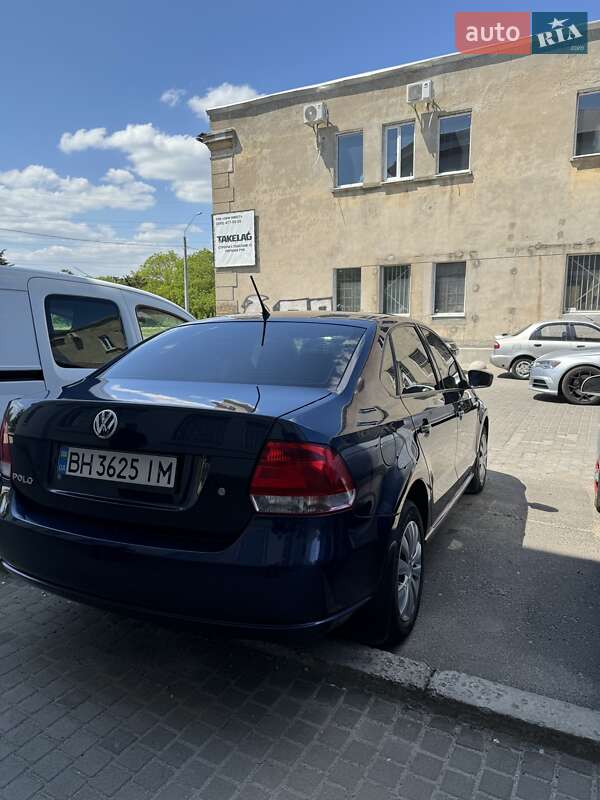 Седан Volkswagen Polo 2014 в Одессе