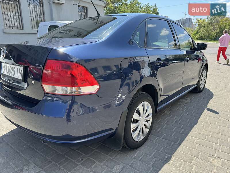 Седан Volkswagen Polo 2014 в Одессе