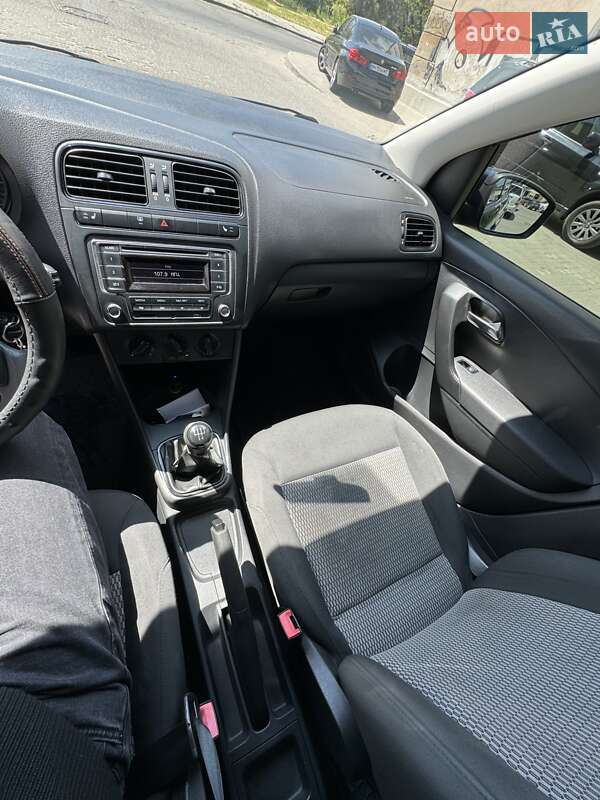 Седан Volkswagen Polo 2014 в Одессе