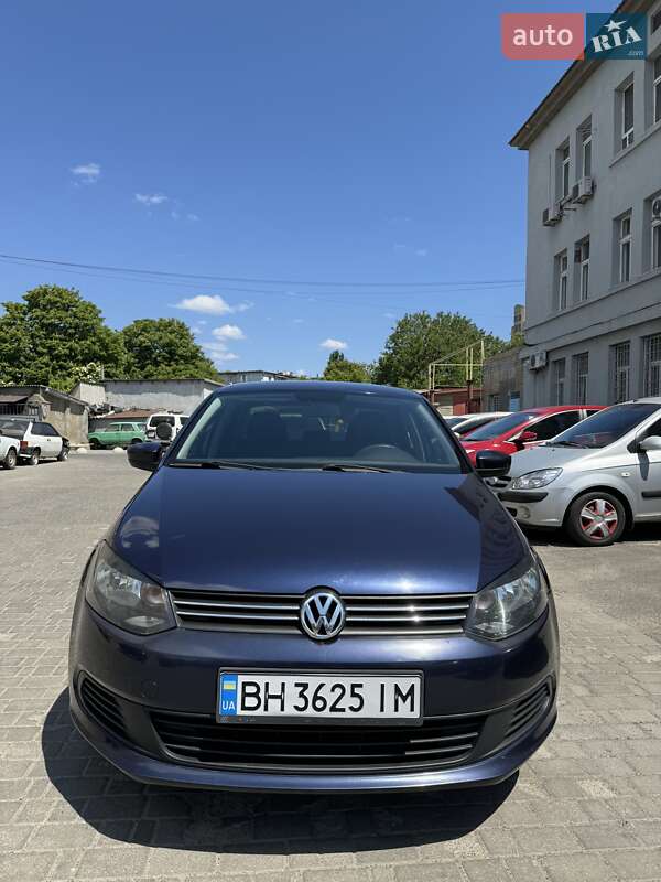 Седан Volkswagen Polo 2014 в Одессе