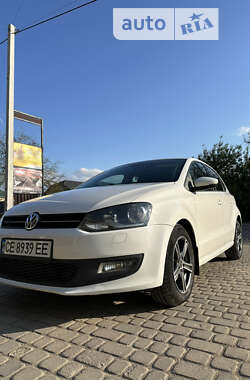 Хэтчбек Volkswagen Polo 2010 в Сторожинце