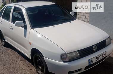 Седан Volkswagen Polo 1998 в Черкасах