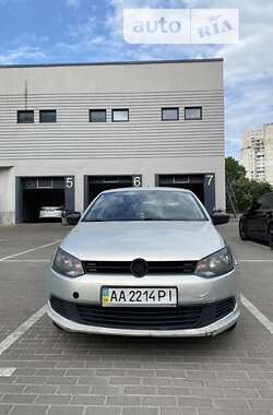 Хэтчбек Volkswagen Polo 2013 в Киеве