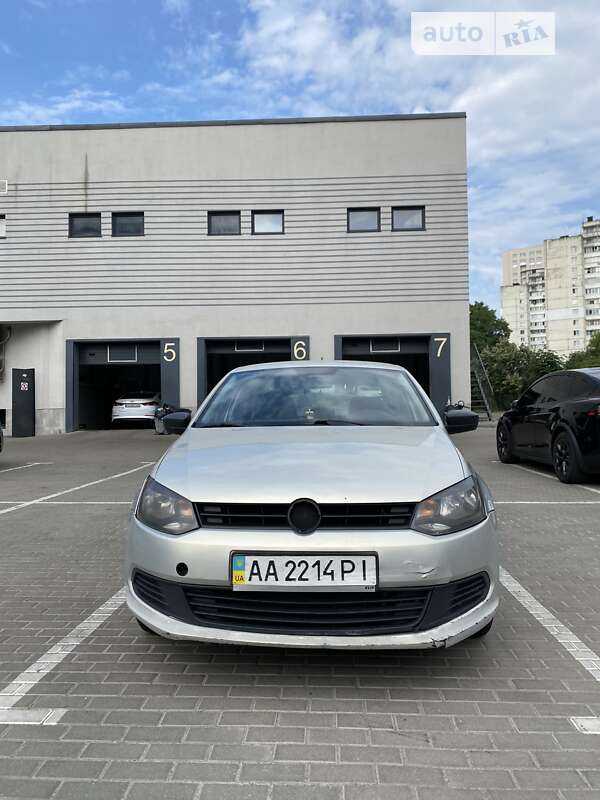 Хэтчбек Volkswagen Polo 2013 в Киеве