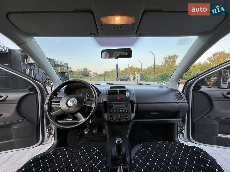 Хетчбек Volkswagen Polo 2005 в Виноградові