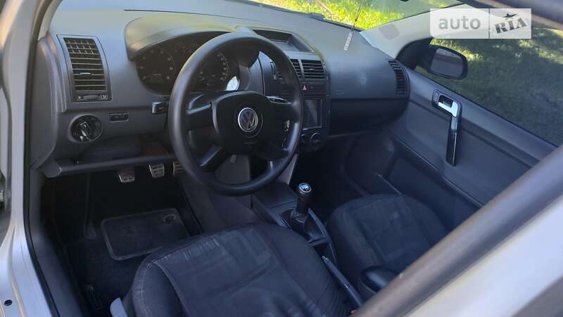 Хетчбек Volkswagen Polo 2005 в Глибокій