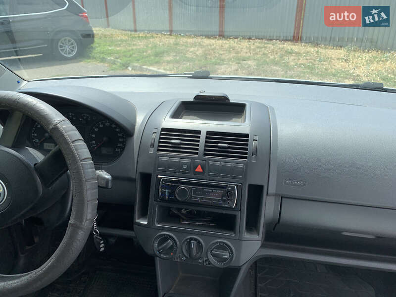 Хэтчбек Volkswagen Polo 2004 в Великодолинском фото 15 Хэтчбек Volkswagen Polo 2004 в Великодолинском