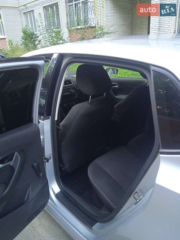 Хетчбек Volkswagen Polo 2010 в Хмельницькому