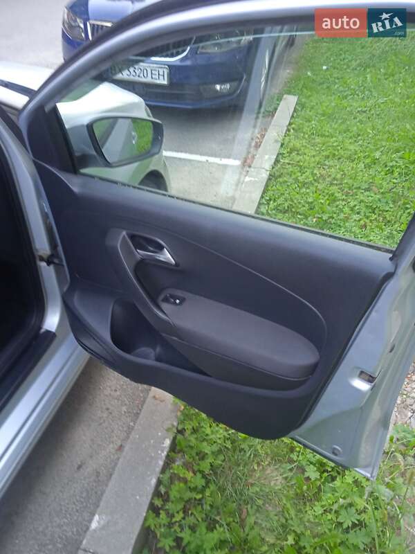 Хетчбек Volkswagen Polo 2010 в Хмельницькому