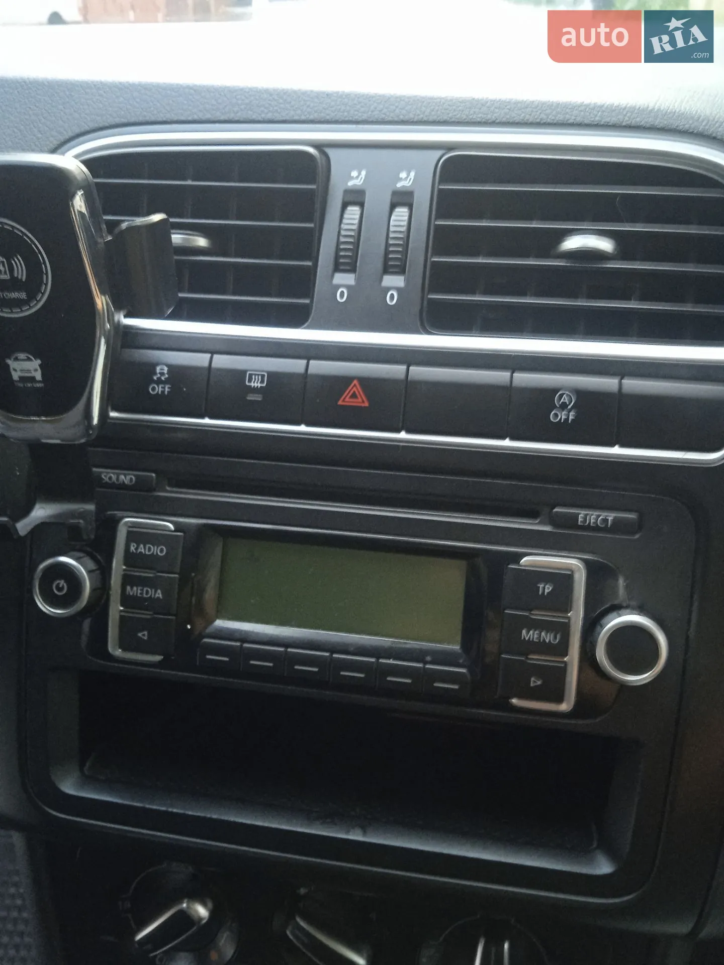 2010 Volkswagen Polo - мініатюра 17