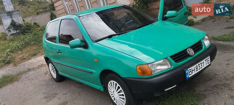 Хэтчбек Volkswagen Polo 1996 в Подольске