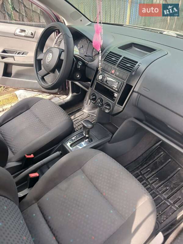 Хетчбек Volkswagen Polo 2003 в Мукачевому