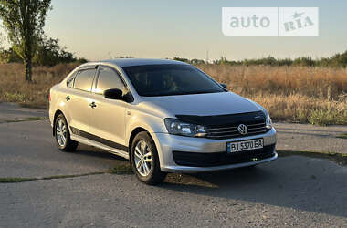 Седан Volkswagen Polo 2012 в Полтаві