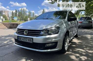 Седан Volkswagen Polo 2018 в Николаеве