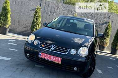 Хэтчбек Volkswagen Polo 2005 в Сколе