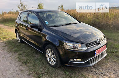 Хэтчбек Volkswagen Polo 2015 в Луцке