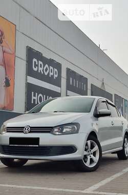 Седан Volkswagen Polo 2013 в Буче