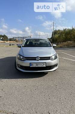 Седан Volkswagen Polo 2012 в Полтаве