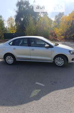 Седан Volkswagen Polo 2012 в Полтаве