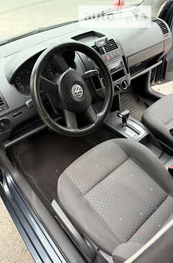 Хэтчбек Volkswagen Polo 2004 в Киеве