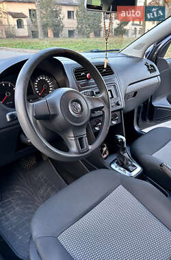 Хетчбек Volkswagen Polo 2011 в Пустомитах