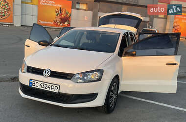 Хэтчбек Volkswagen Polo 2012 в Львове