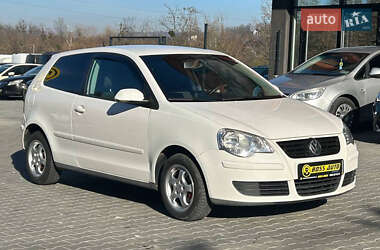 Хэтчбек Volkswagen Polo 2006 в Черновцах