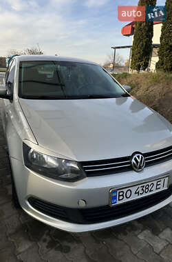 Седан Volkswagen Polo 2011 в Чорткове