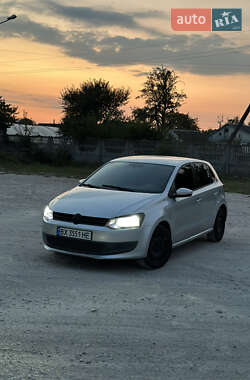 Хетчбек Volkswagen Polo 2010 в Волочиську