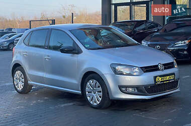 Хэтчбек Volkswagen Polo 2011 в Черновцах