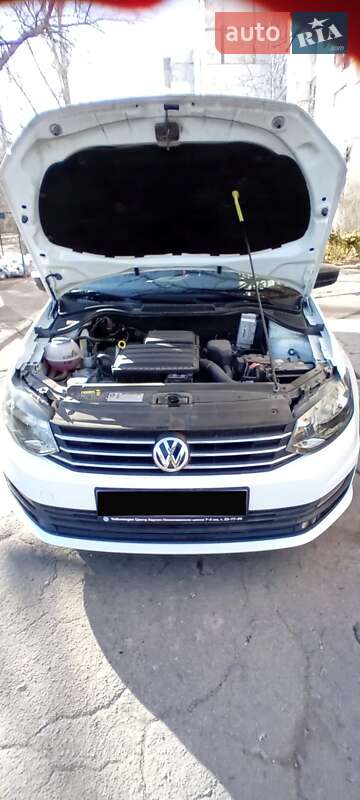 Седан Volkswagen Polo 2016 в Херсоне