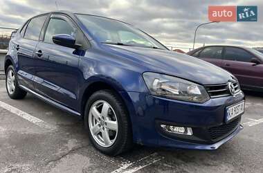 Хэтчбек Volkswagen Polo 2010 в Киеве