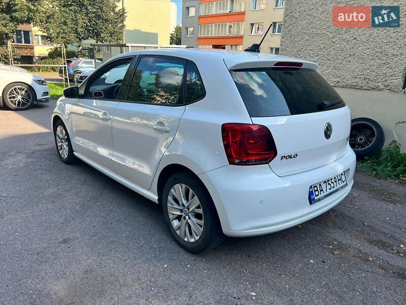 Хэтчбек Volkswagen Polo 2013 в Кропивницком