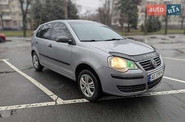 Хетчбек Volkswagen Polo 2006 в Дніпрі