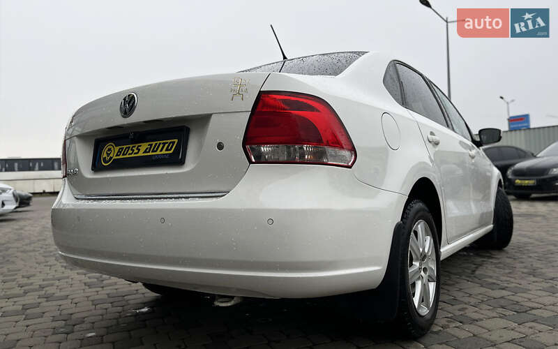Седан Volkswagen Polo 2013 в Мукачевому