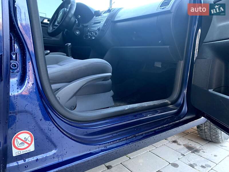 Хэтчбек Volkswagen Polo 2005 в Мукачево фото 9 Хэтчбек Volkswagen Polo 2005 в Мукачево