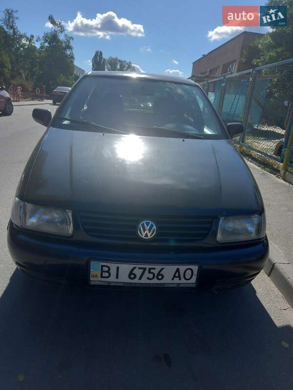 Хэтчбек Volkswagen Polo 1997 в Полтаве