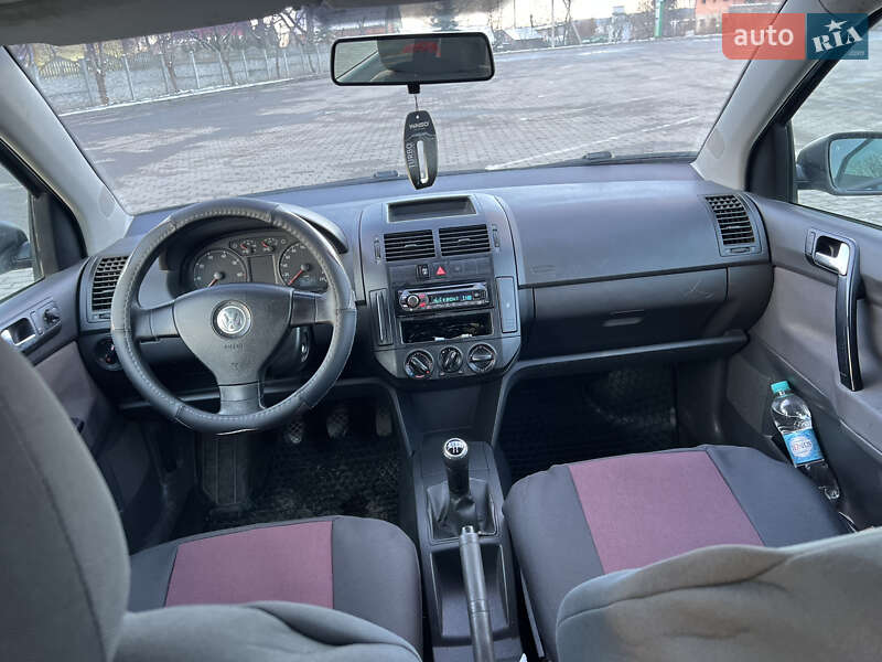 Хетчбек Volkswagen Polo 2007 в Городку