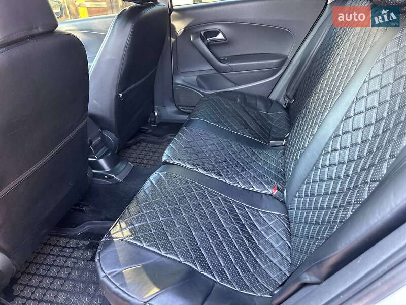 Седан Volkswagen Polo 2012 в Дніпрі