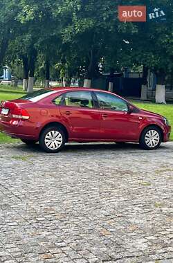 Седан Volkswagen Polo 2011 в Києві