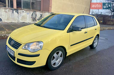 Хэтчбек Volkswagen Polo 2006 в  фото 2 Хэтчбек Volkswagen Polo 2006 в