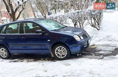 Хэтчбек Volkswagen Polo 2002 в Ровно