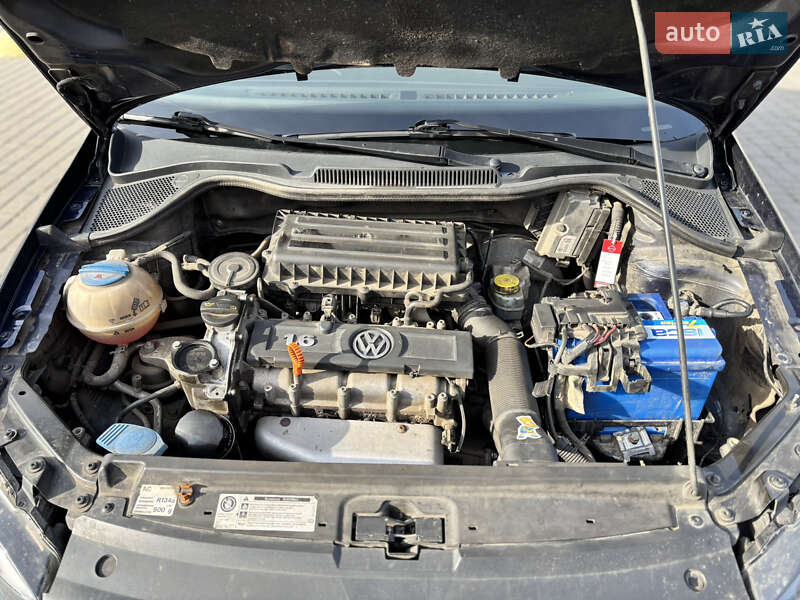 Седан Volkswagen Polo 2011 в Одессе