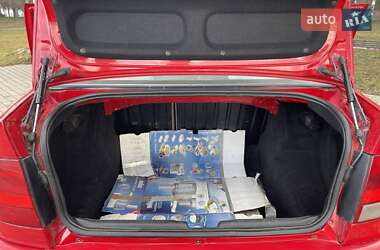 Седан Volkswagen Polo 1997 в 